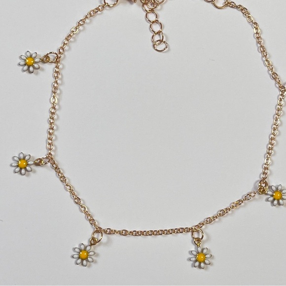 🛑SOLD🛑NEW Set of Two Floral Flower Boho Gold Tone Adjustable Ankle Bracelets - Picture 3 of 8